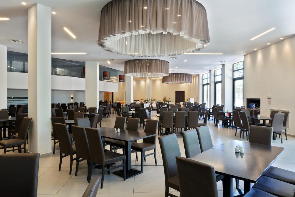 Long Beach Hotel & Resort Longos  Luaran gambar